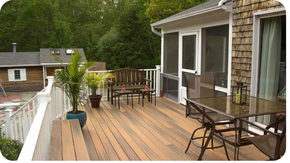 Outdoor Deck Railings: Combining Safety and Style