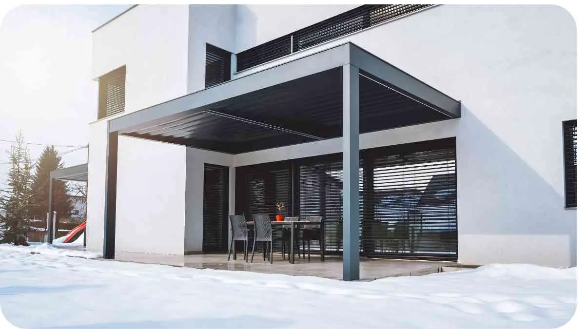 Retractable Roofs: Versatile Pergola Designs for Any Weather